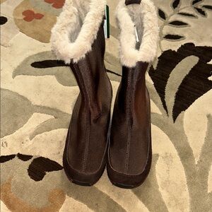 Aetrex Boots Women's 5 brown Berries Pull On Mid Calf Fur Lined Winter  Snow